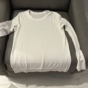 Lulu lemon long sleeve shirt
